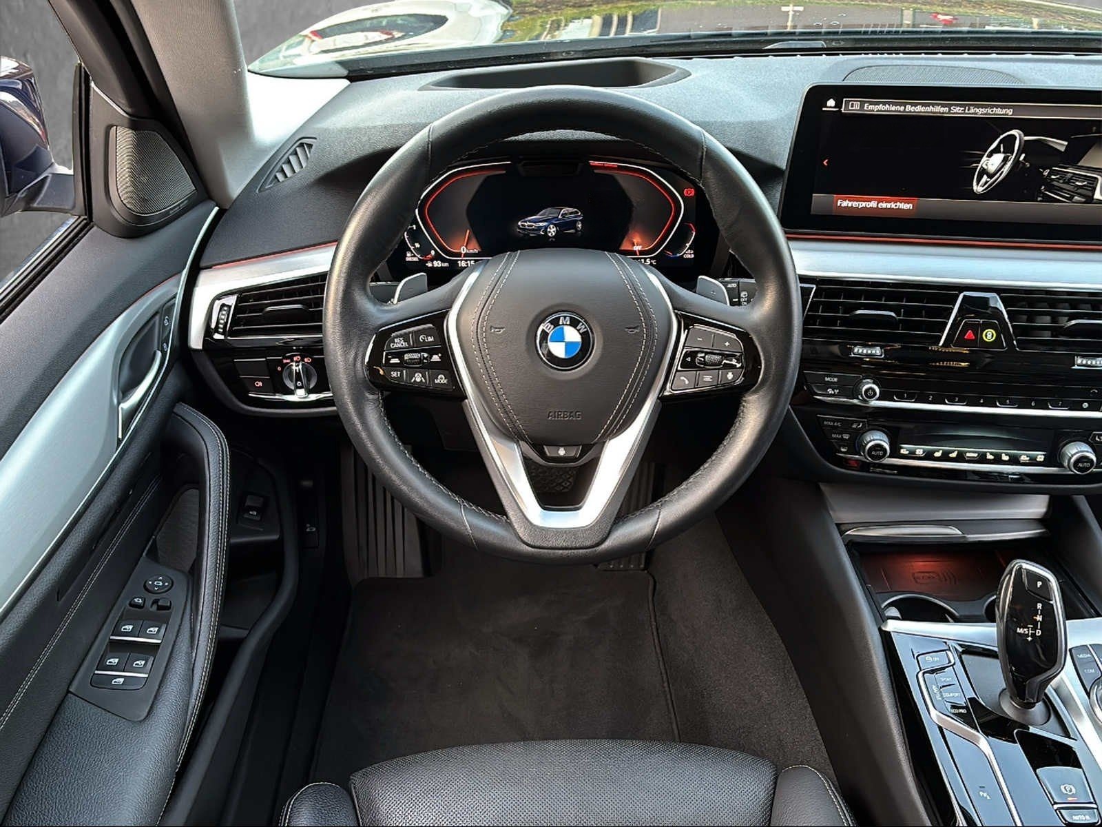 BMW 530d xDrive Touring foto 8