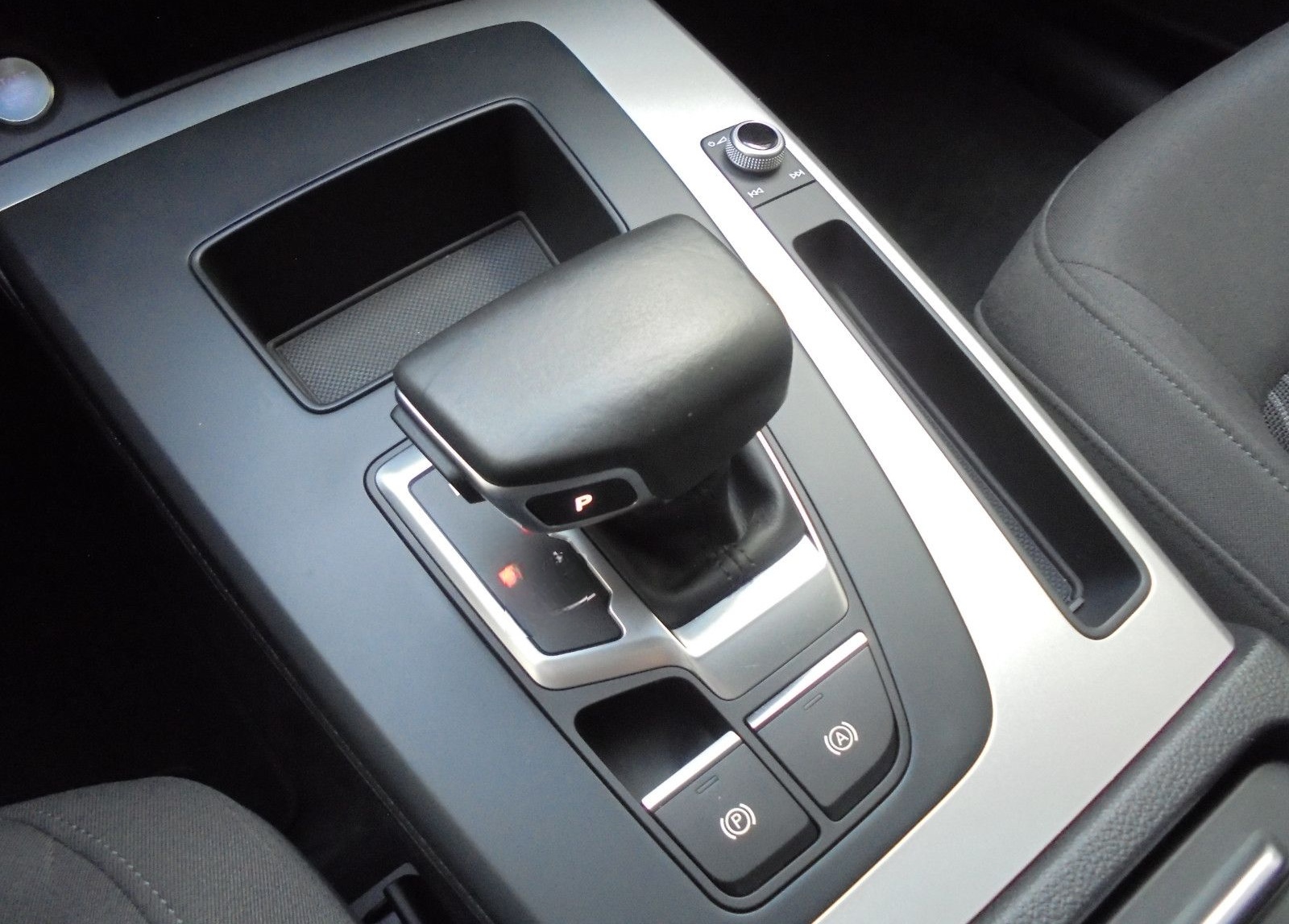 Audi Q5 40 TDI quattro edition one/Standheiz/Matrix.. foto 7