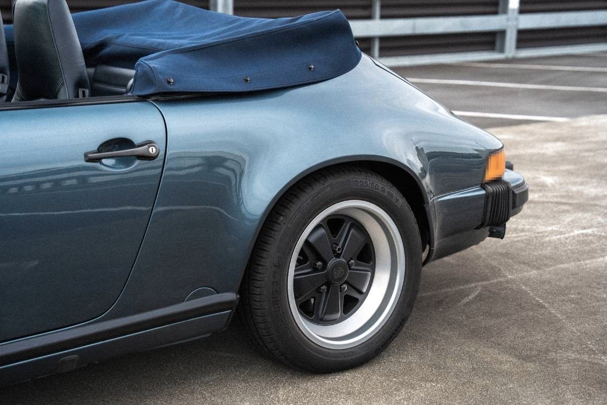 Porsche 911 Carrera 3.2 G 50 foto 21