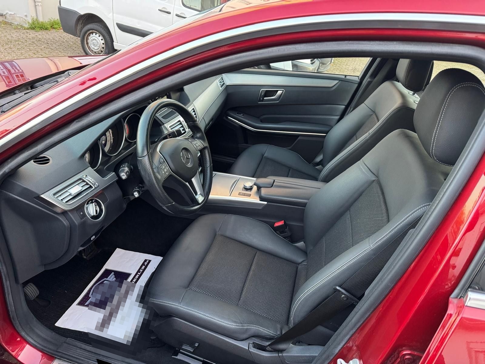 Mercedes-Benz E 250 CGI BlueEfficiency Avantgarde foto 10