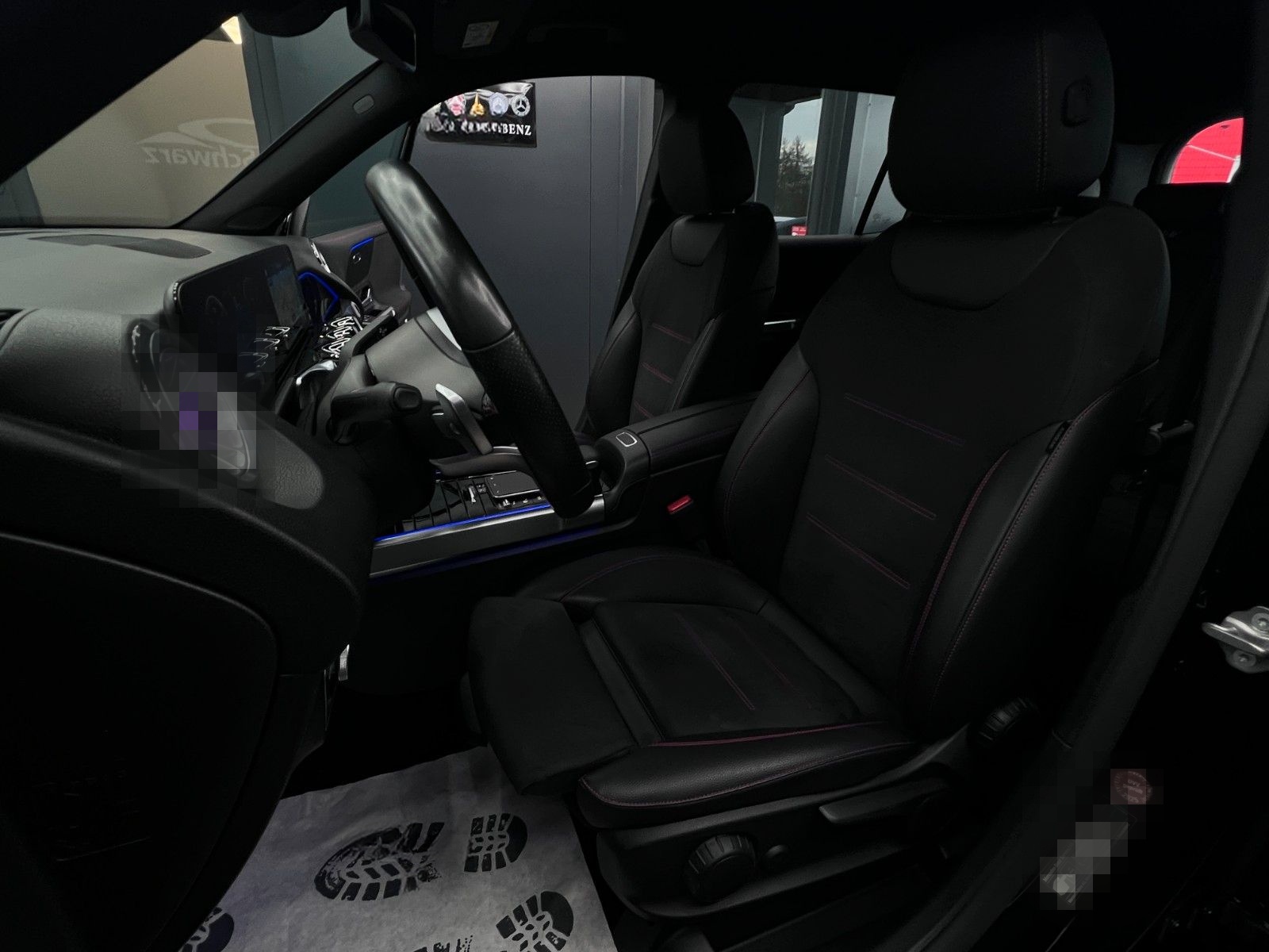 Mercedes-Benz GLB 200d 8G AMG-LINE DIST+TOTW AUGR+KAM SHZ AMBT foto 16