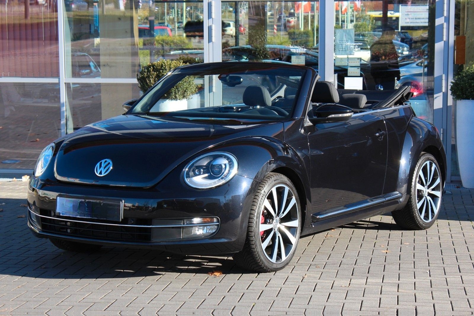 Volkswagen Beetle Cabrio 2.0 TSI DSG Sport Xenon Navi RFK foto 2