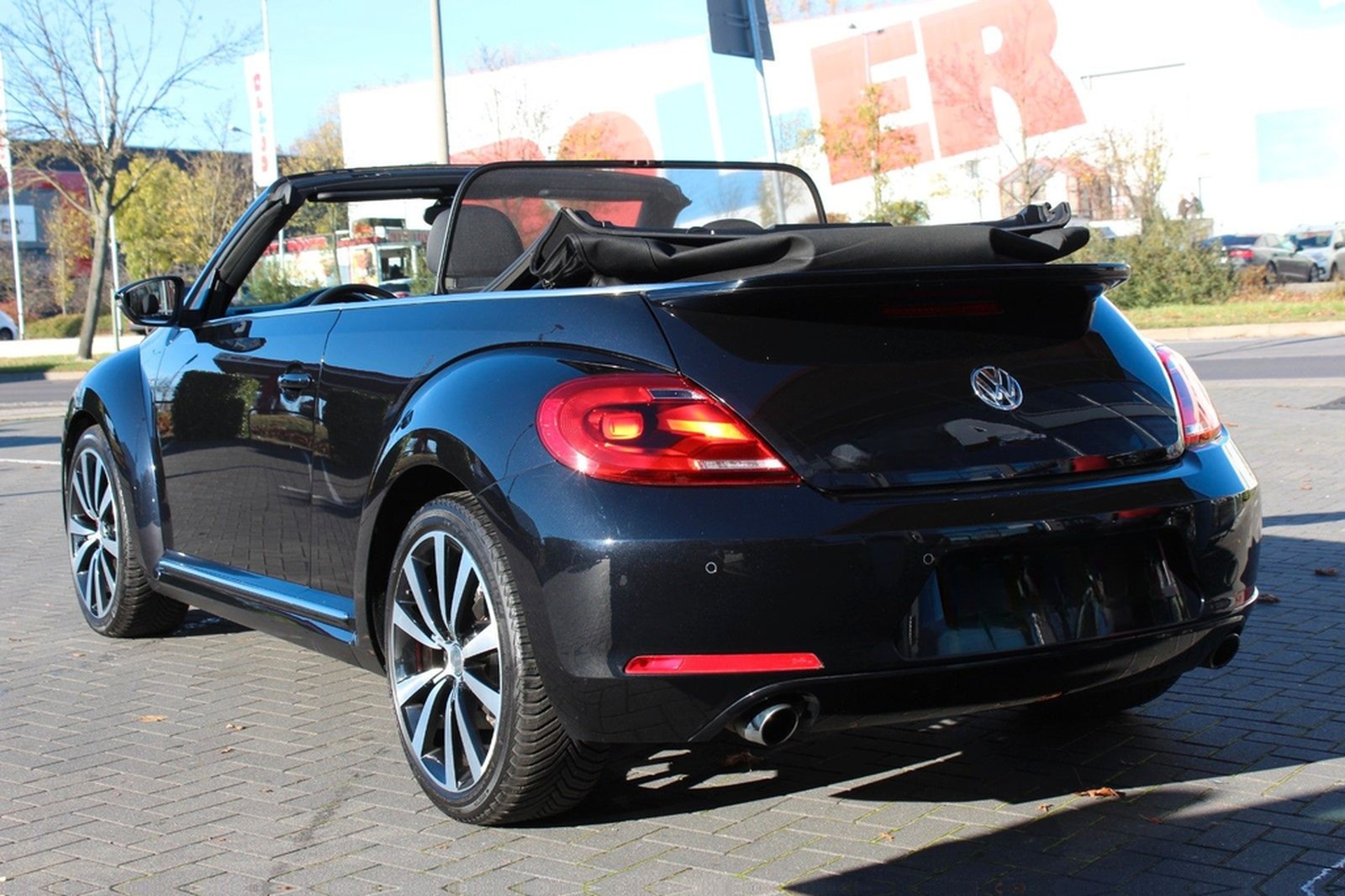 Volkswagen Beetle Cabrio 2.0 TSI DSG Sport Xenon Navi RFK foto 6
