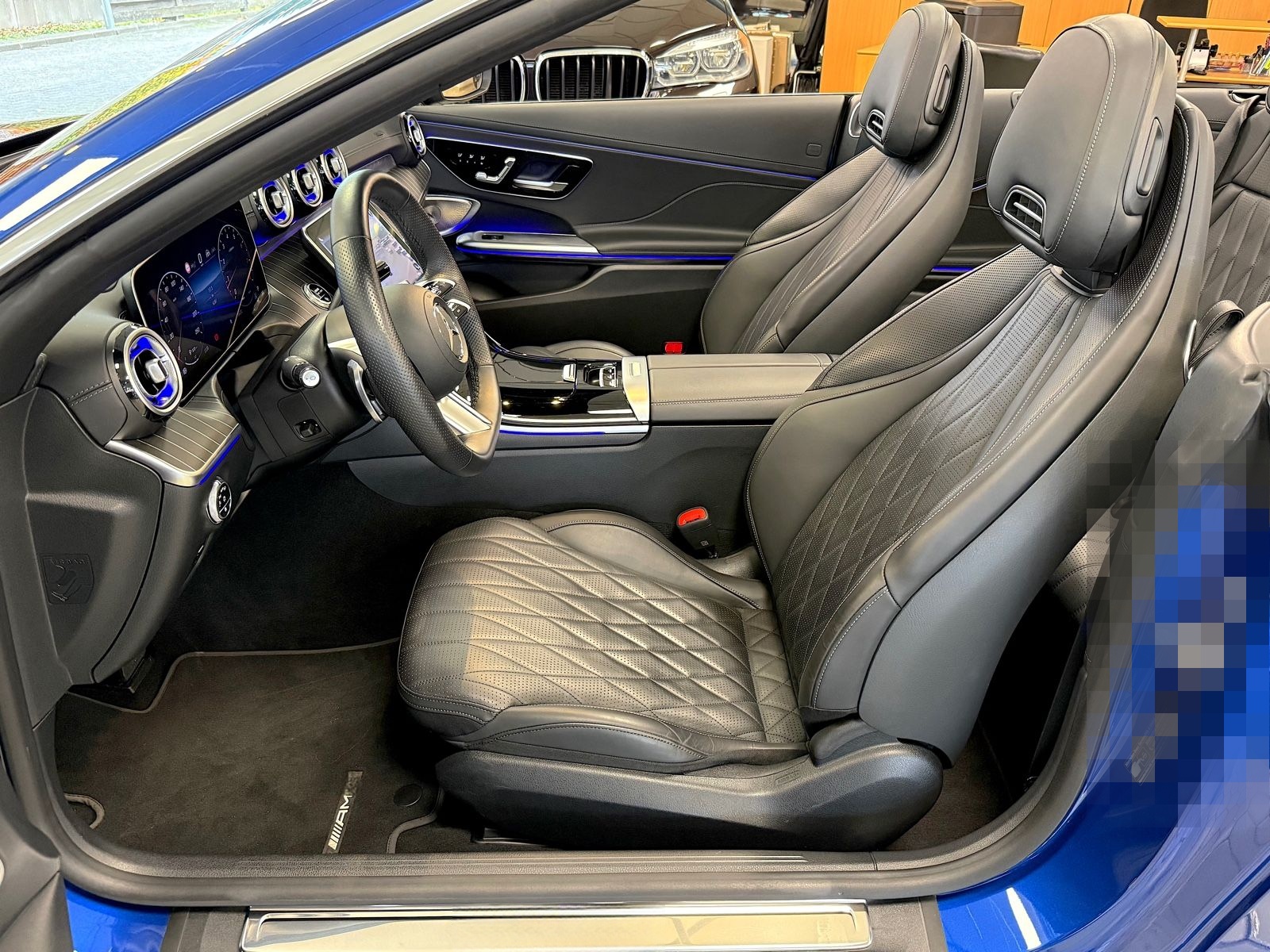 Mercedes-Benz CLE 300 Cabrio 4Matic AMG Line Premium Plus foto 10
