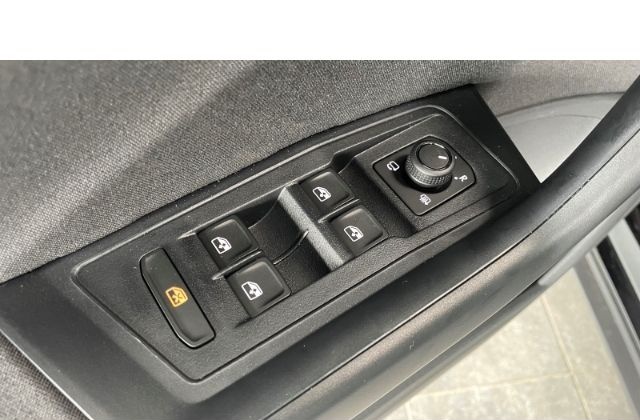 Volkswagen T-Roc Prime 1.5 TSI Navi Keyless LED Kamera ACC  foto 11