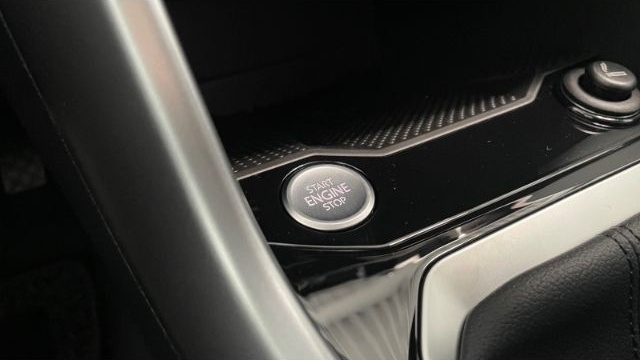 Volkswagen T-Roc Prime 1.5 TSI Navi Keyless LED Kamera ACC  foto 22