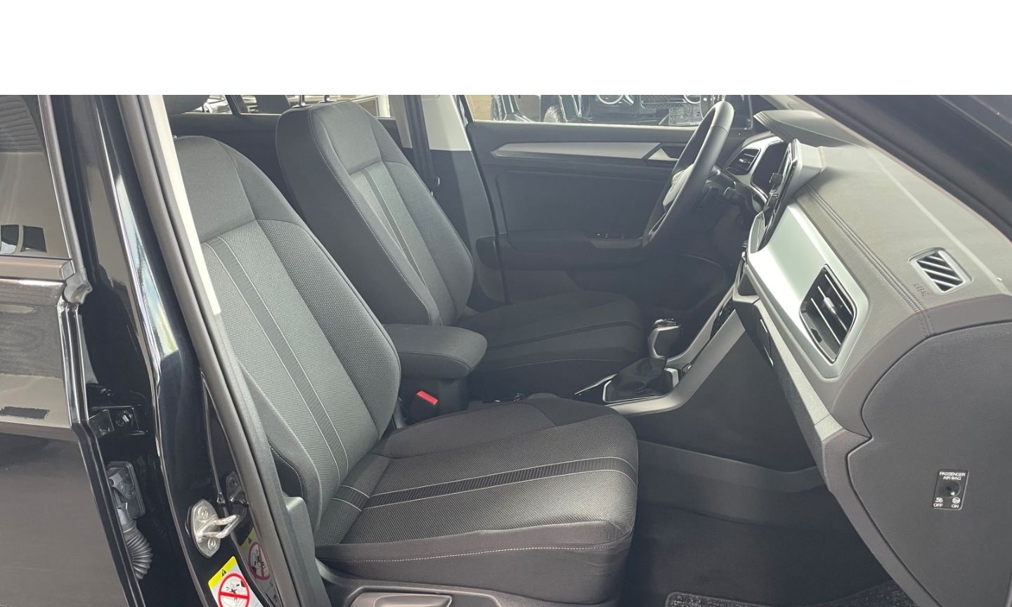 Volkswagen T-Roc Prime 1.5 TSI Navi Keyless LED Kamera ACC  foto 17