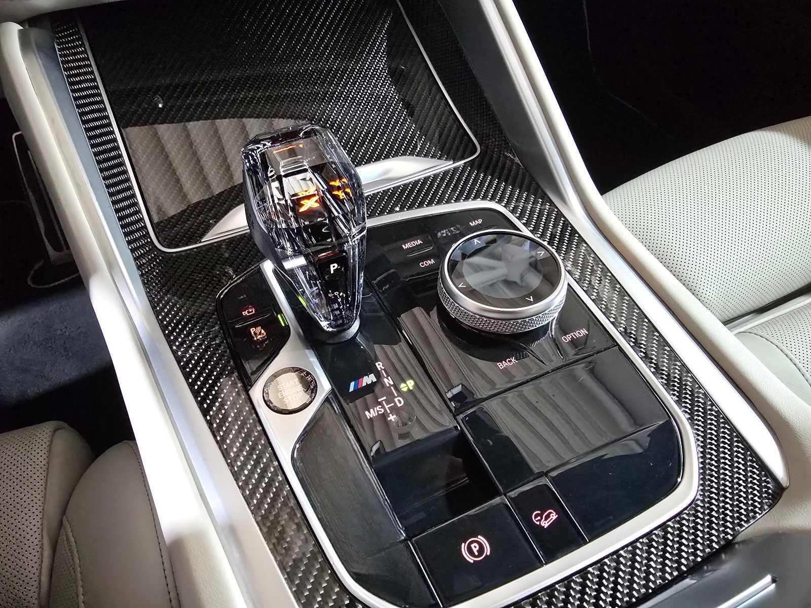 BMW X6 M50 LASER+22 ZOLL+INDIVIDUAL+MATT+ACC foto 17