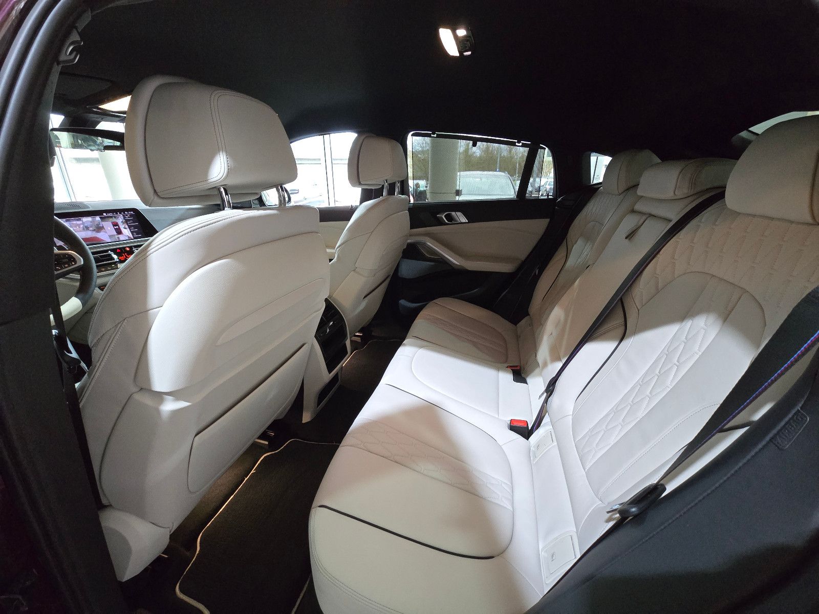 BMW X6 M50 LASER+22 ZOLL+INDIVIDUAL+MATT+ACC foto 18