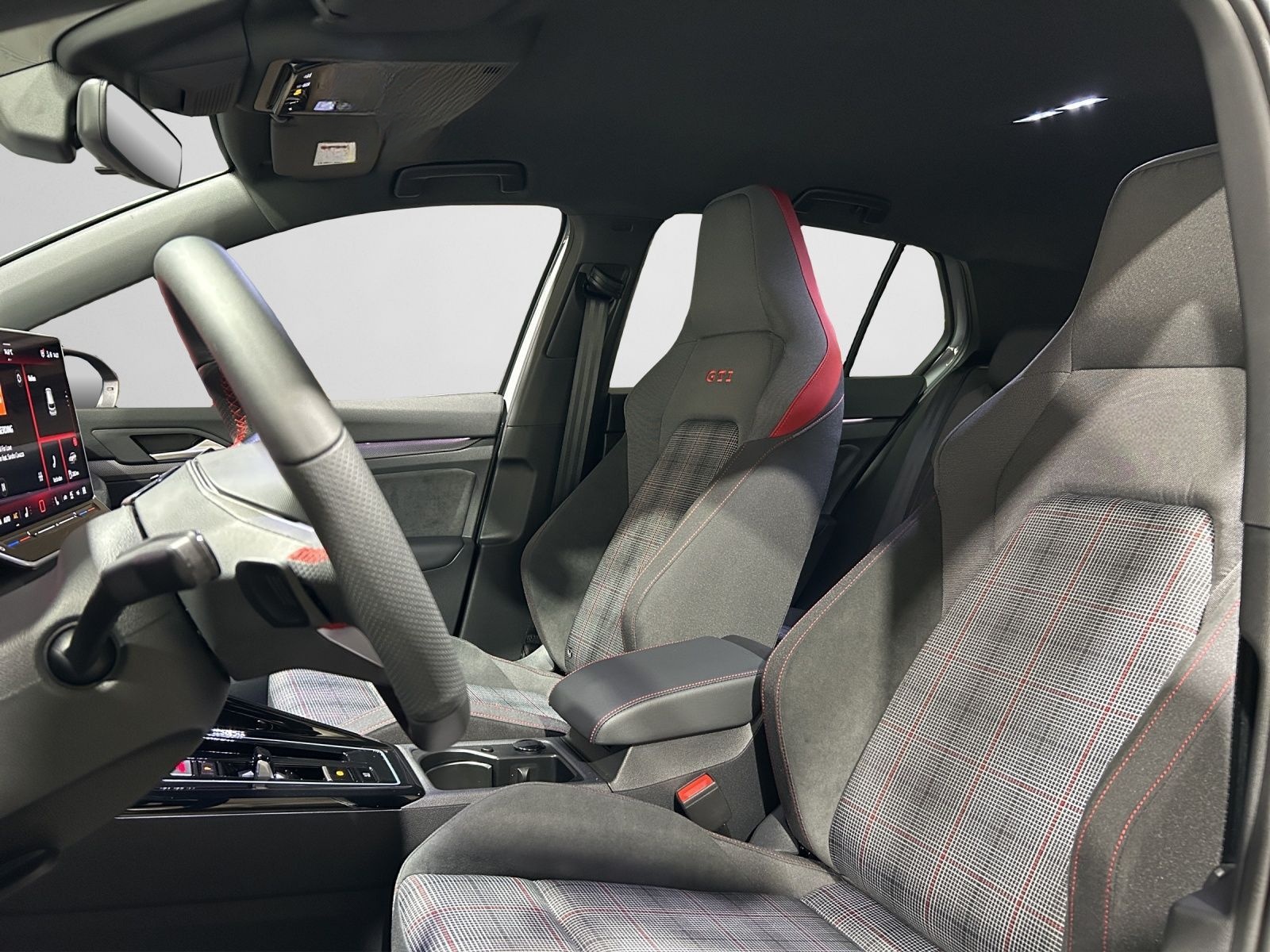 Volkswagen Golf GTI 2,0 l TSI 265 PS DSG7 foto 11
