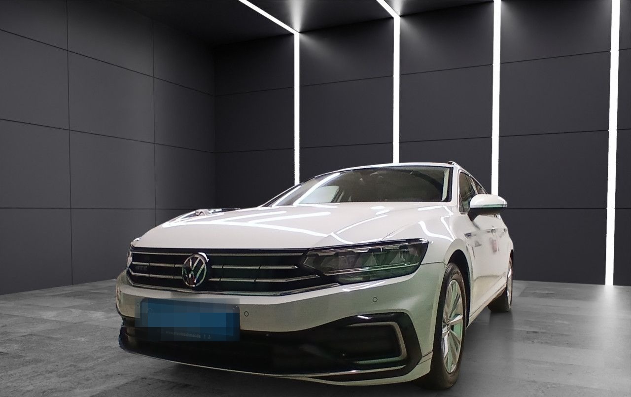 Volkswagen Passat Variant GTE Navi Pano RearView SHZ LED foto 2