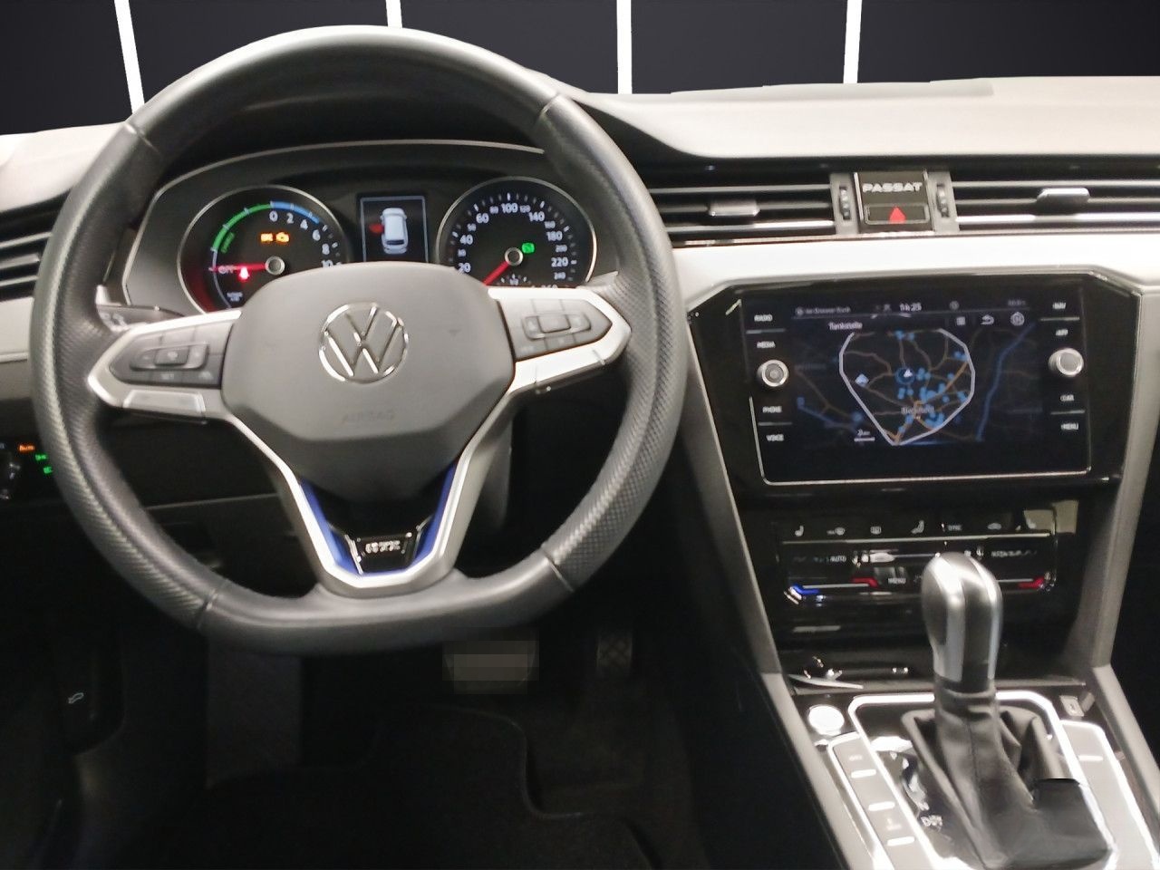 Volkswagen Passat Variant GTE Navi Pano RearView SHZ LED foto 19