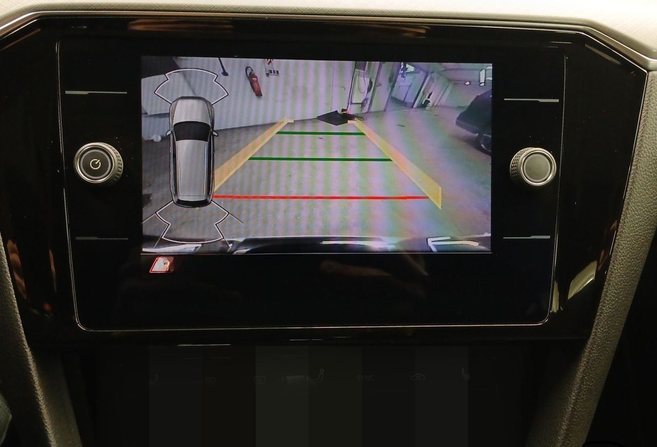 Volkswagen Passat Variant GTE Navi Pano RearView SHZ LED foto 22