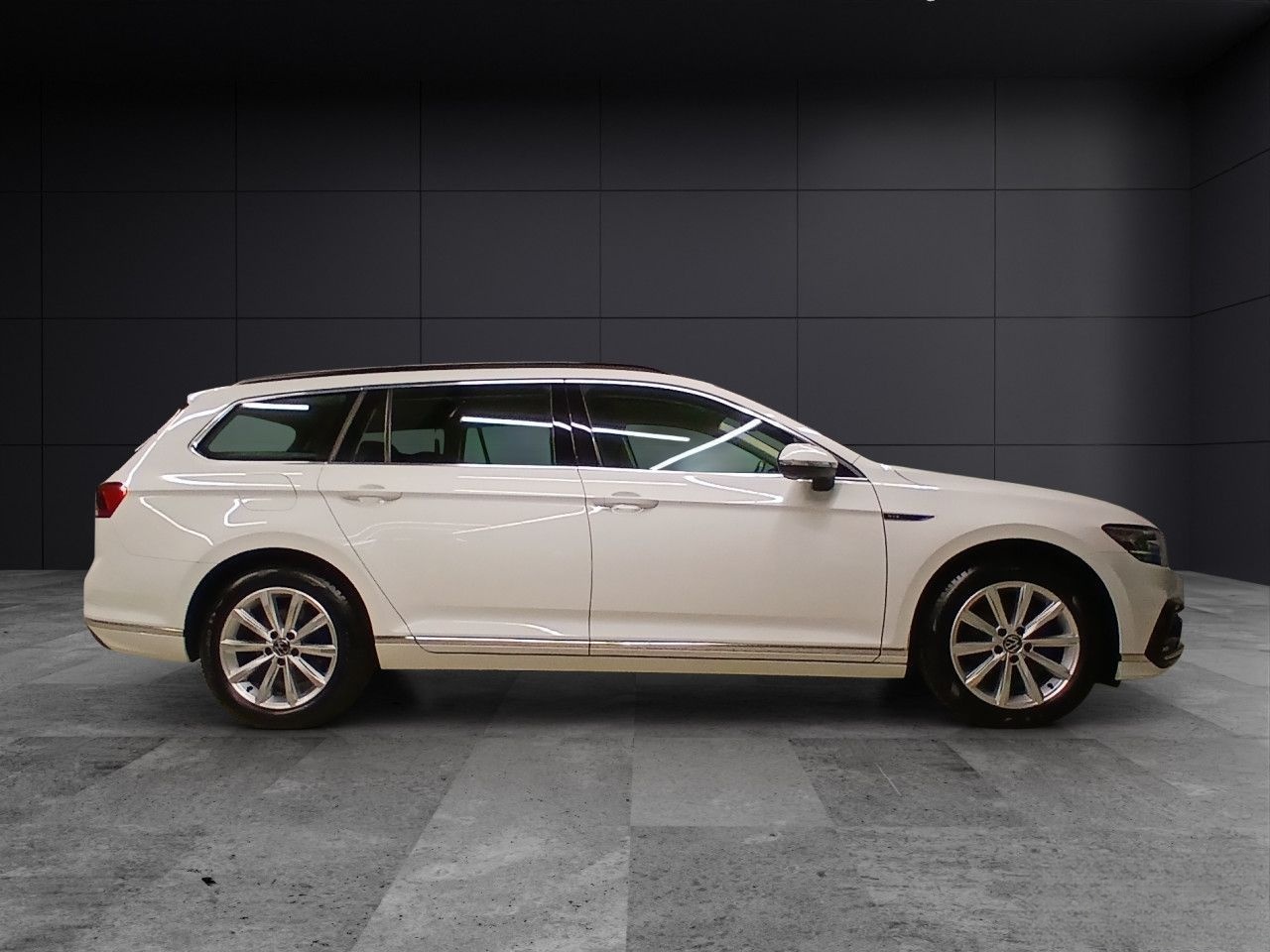 Volkswagen Passat Variant GTE Navi Pano RearView SHZ LED foto 8