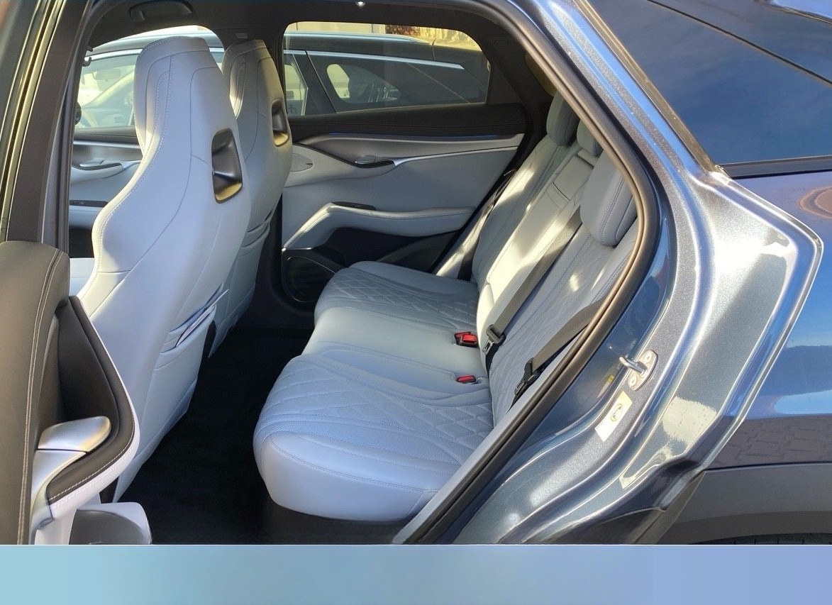 BYD SEALION 7 Comfort 82,5kWh Panorama 360°Kamera foto 10