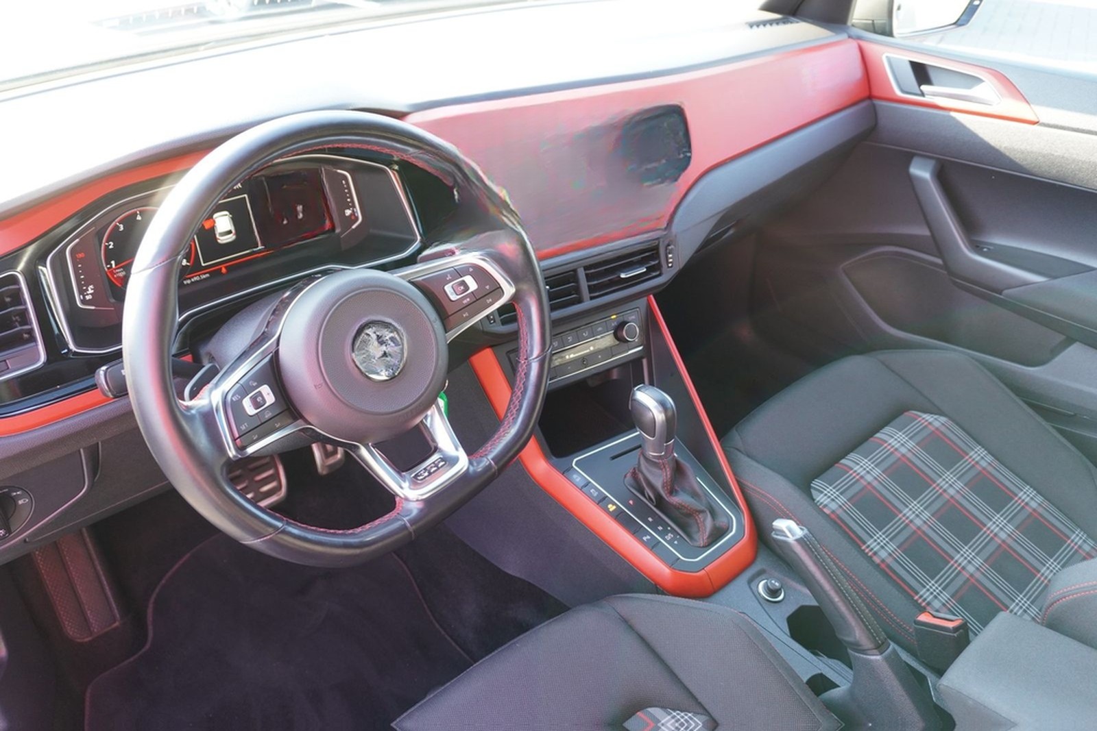 Volkswagen Polo 2.0 GTI Navi Digitales Cockpit Klimaaut. foto 14