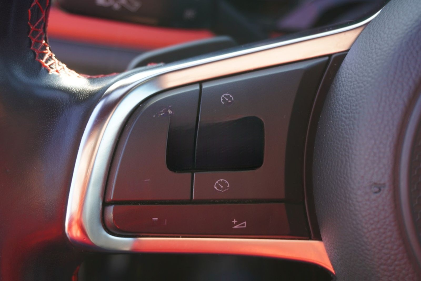 Volkswagen Polo 2.0 GTI Navi Digitales Cockpit Klimaaut. foto 16