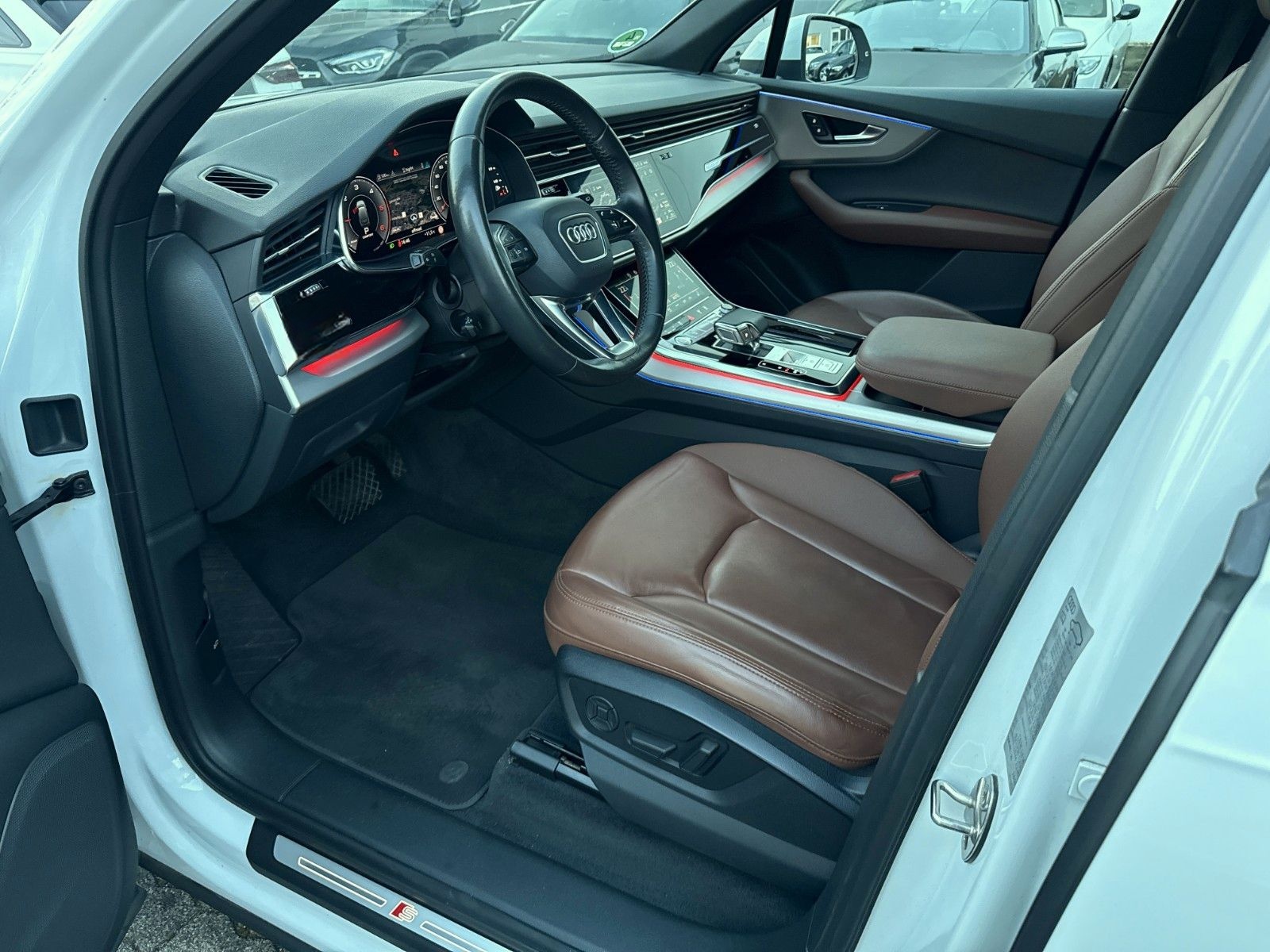 Audi Q7 45 TDI qu*FACELIFT*S-LINE EXT*LUFT*KAMERA*22" foto 11