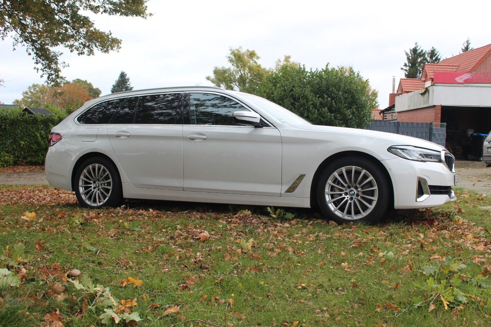 BMW 530d Touring Finanzierung/Inzahlungnahme möglich foto 2