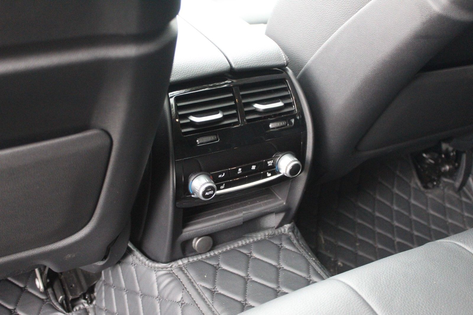 BMW 530d Touring Finanzierung/Inzahlungnahme möglich foto 13