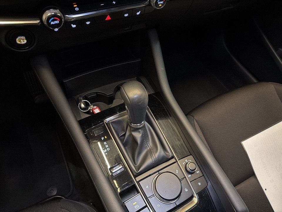 Mazda 3 Selection 2.0i AUTOMATIK+VOLL LED+HEAD-UP+KEYL foto 13