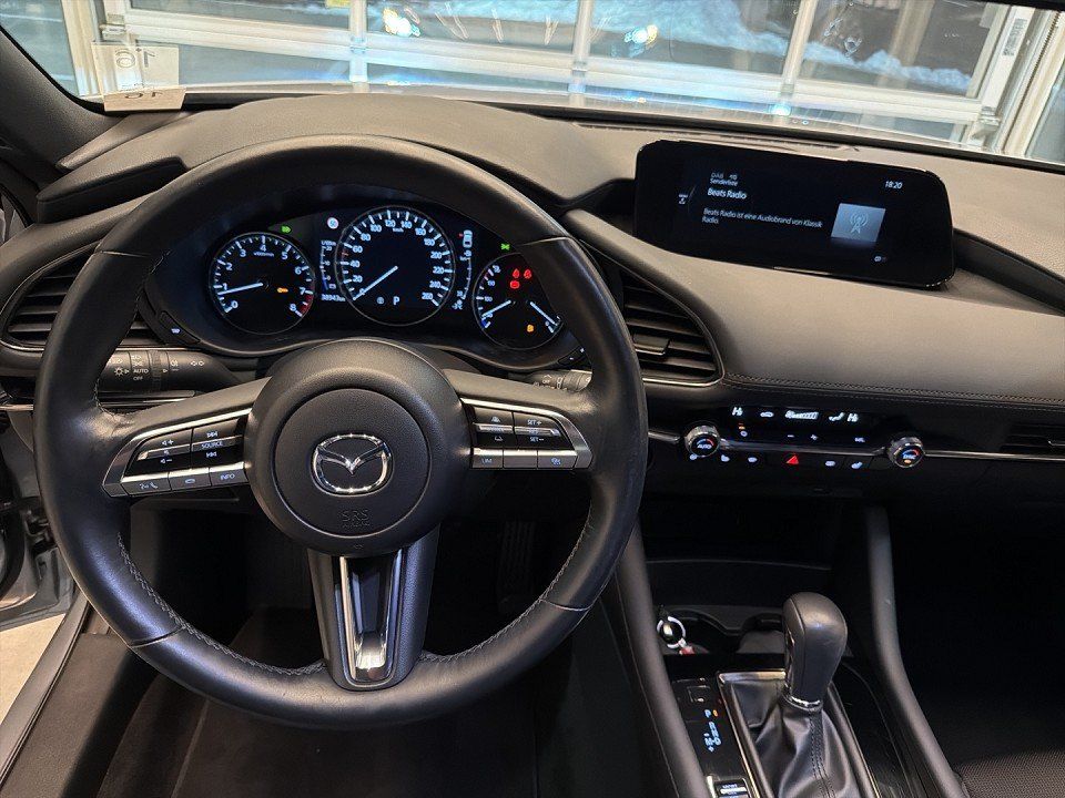 Mazda 3 Selection 2.0i AUTOMATIK+VOLL LED+HEAD-UP+KEYL foto 9