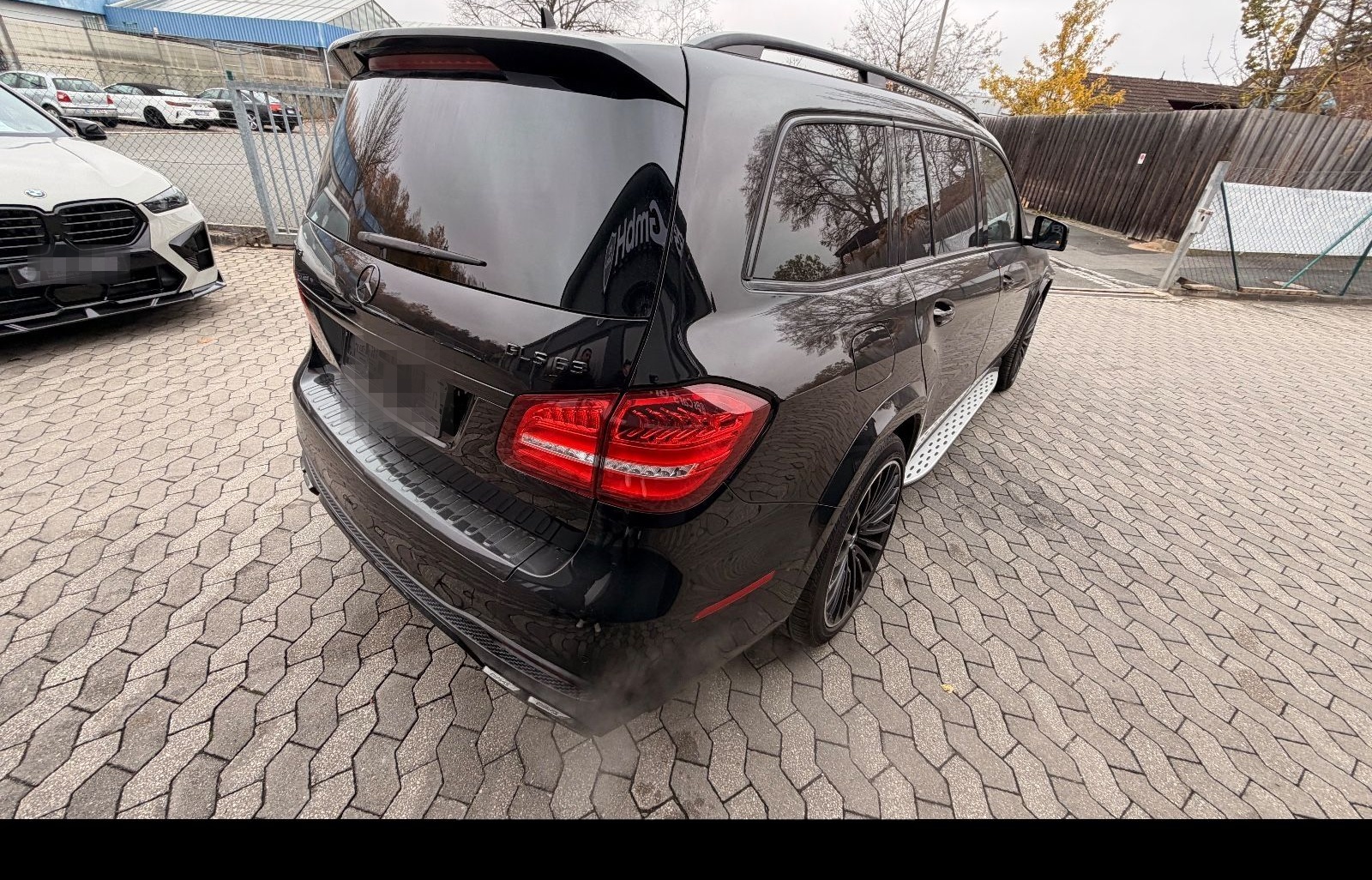 Mercedes-Benz GLS 63 AMG 4Matic*Carbon*Kamera*Panorama*7 Sitze foto 7