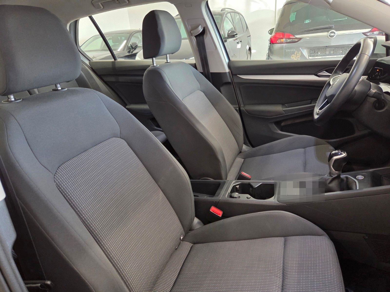 Volkswagen Golf VIII Lim. Basis foto 14