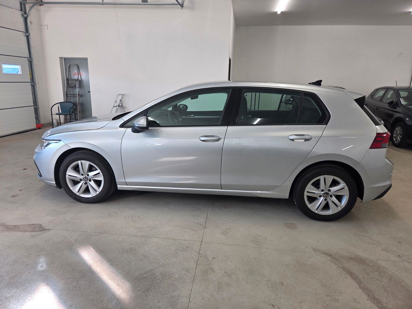Volkswagen Golf VIII Lim. Basis foto 4