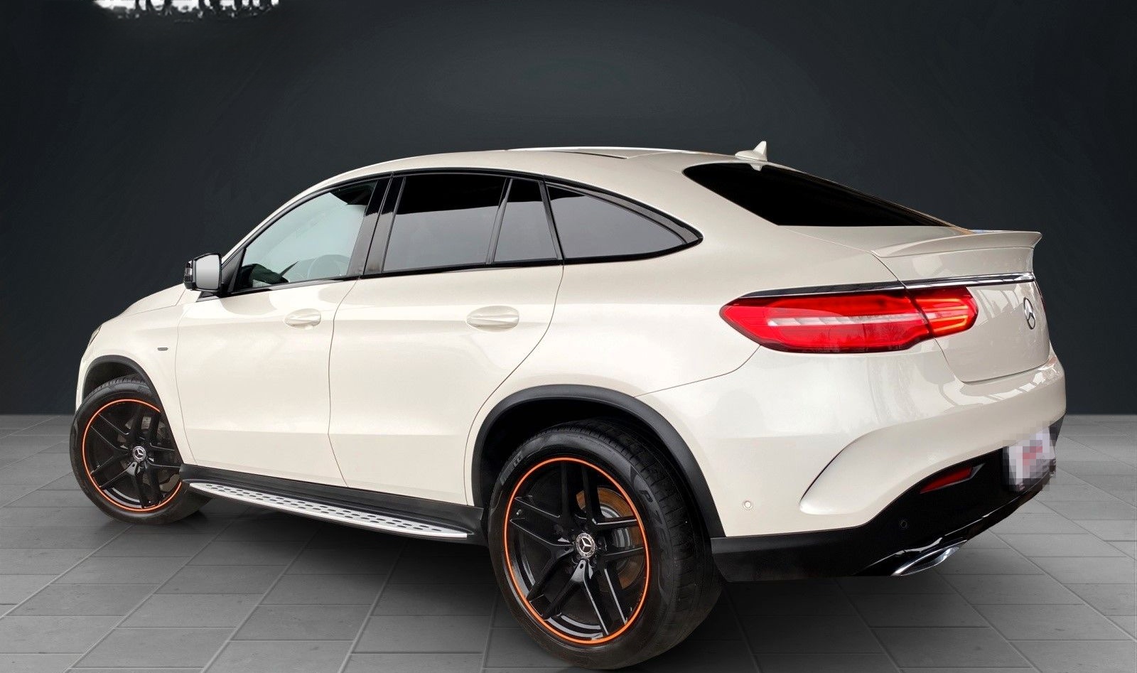 Mercedes-Benz GLE 350d 4M AMG-LINE / ORANGE EDITION ART foto 5