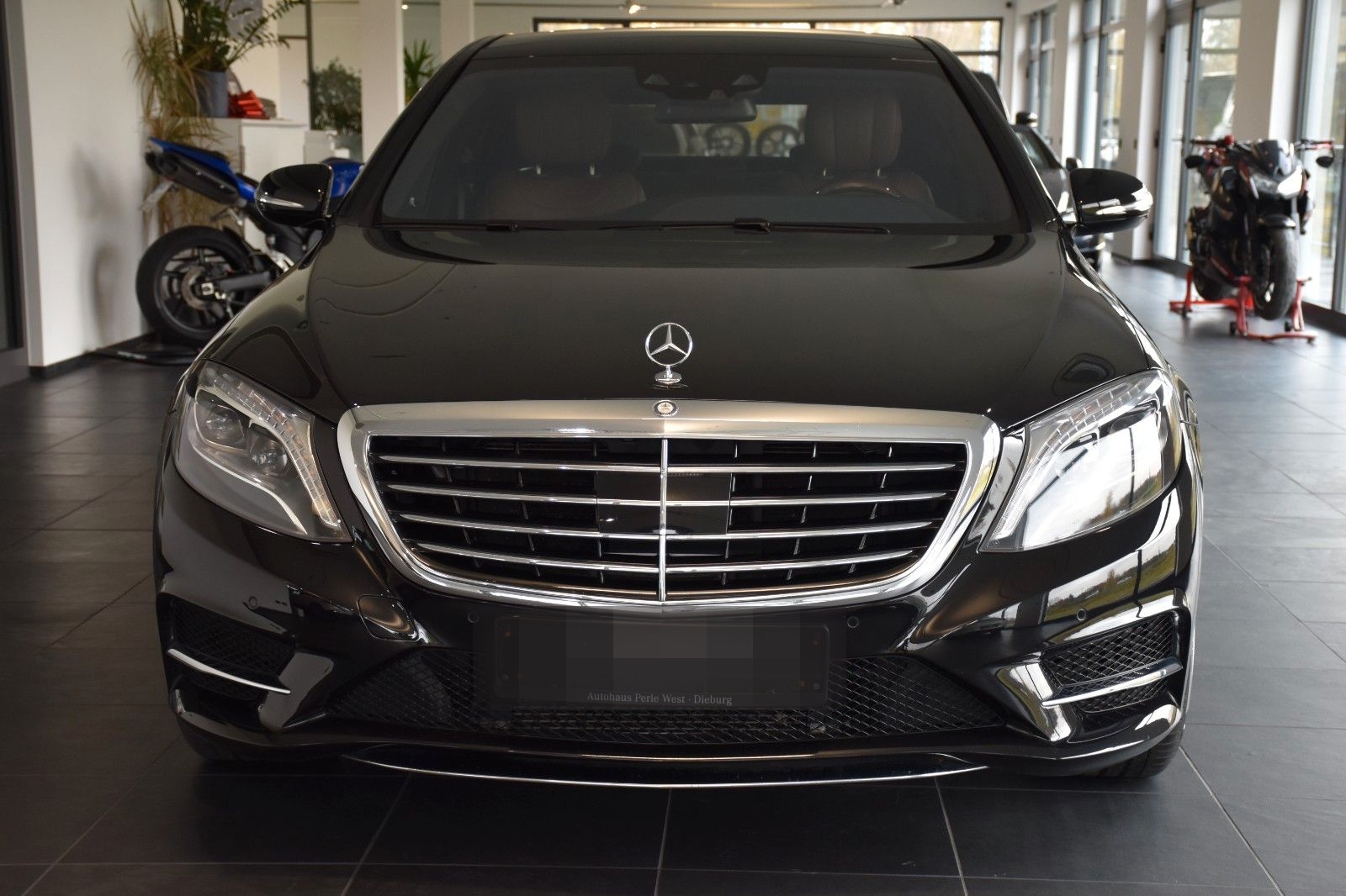 Mercedes-Benz S 500 4Matic 7G AMG LINE"PANO"MASSAGE"SITZKLIMA" foto 6