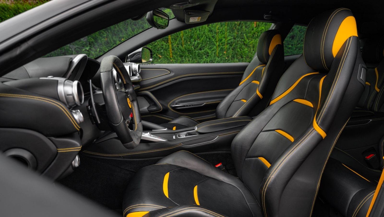Ferrari GTC4Lusso 6.3 V12 690PS|Atelier|PassDisplay|Lift foto 6