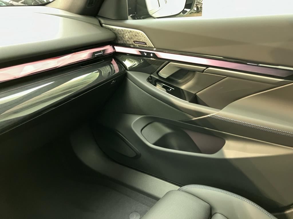 BMW 520d xDrive M Sport Pro AHK+Inno+Comfort+B&W foto 19