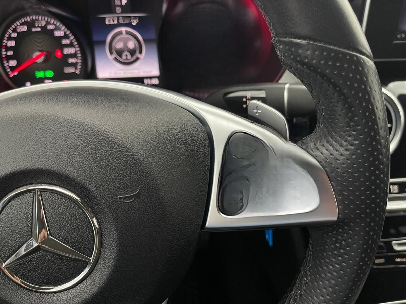 Mercedes-Benz C 200 AMG PAKET LED*KEYLESS*SHZ*PARK foto 19