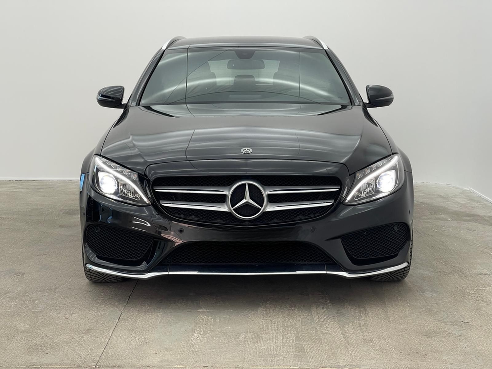 Mercedes-Benz C 200 AMG PAKET LED*KEYLESS*SHZ*PARK foto 4