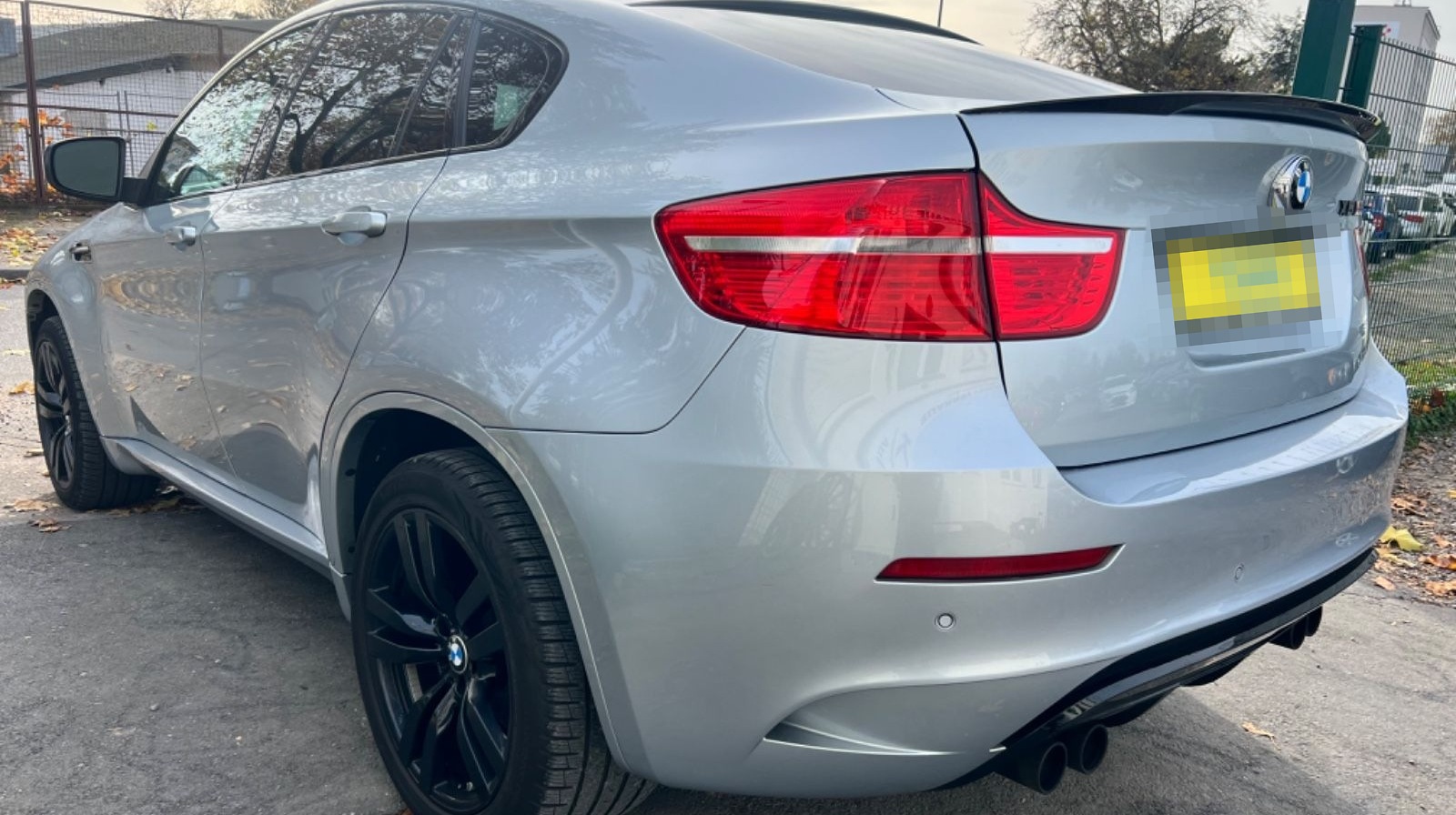 BMW X6 M Performance Edition Exclusive foto 3
