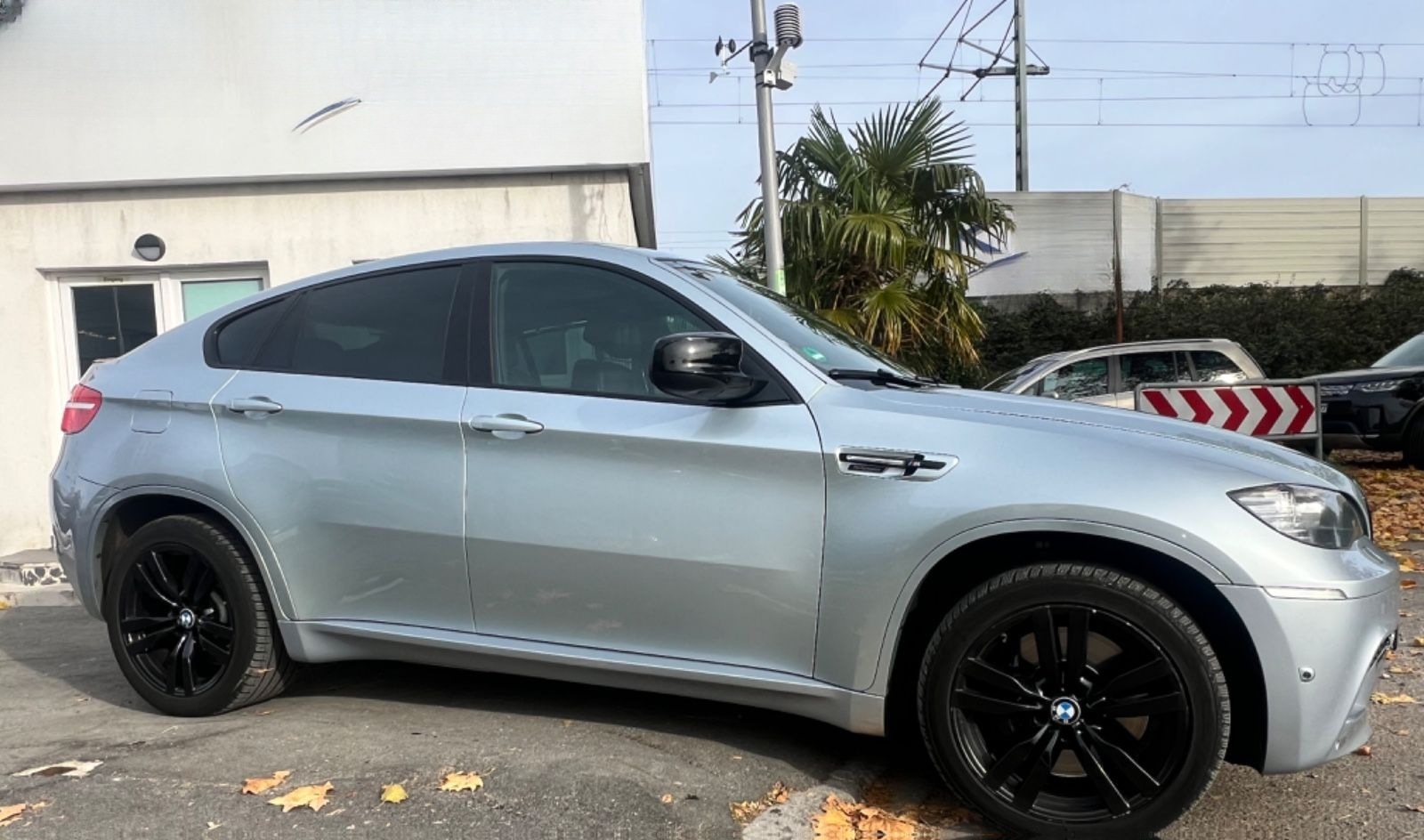 BMW X6 M Performance Edition Exclusive foto 4
