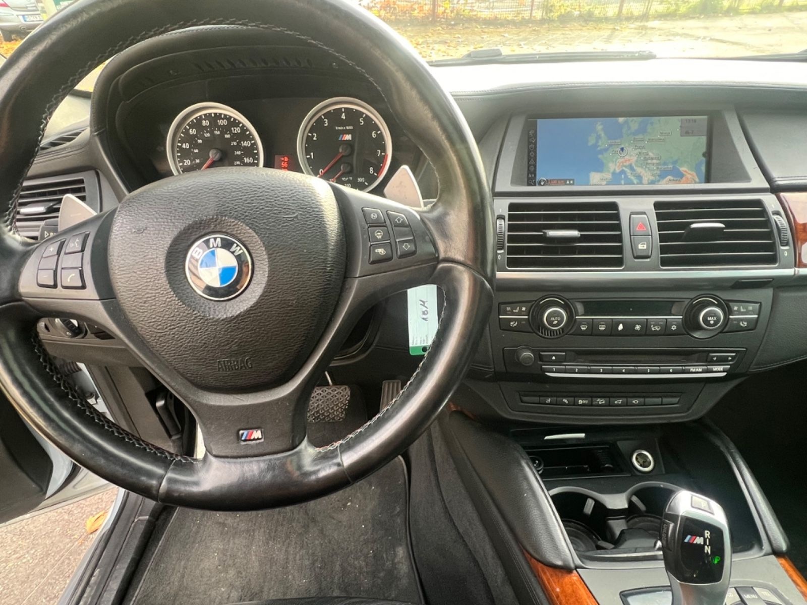 BMW X6 M Performance Edition Exclusive foto 7