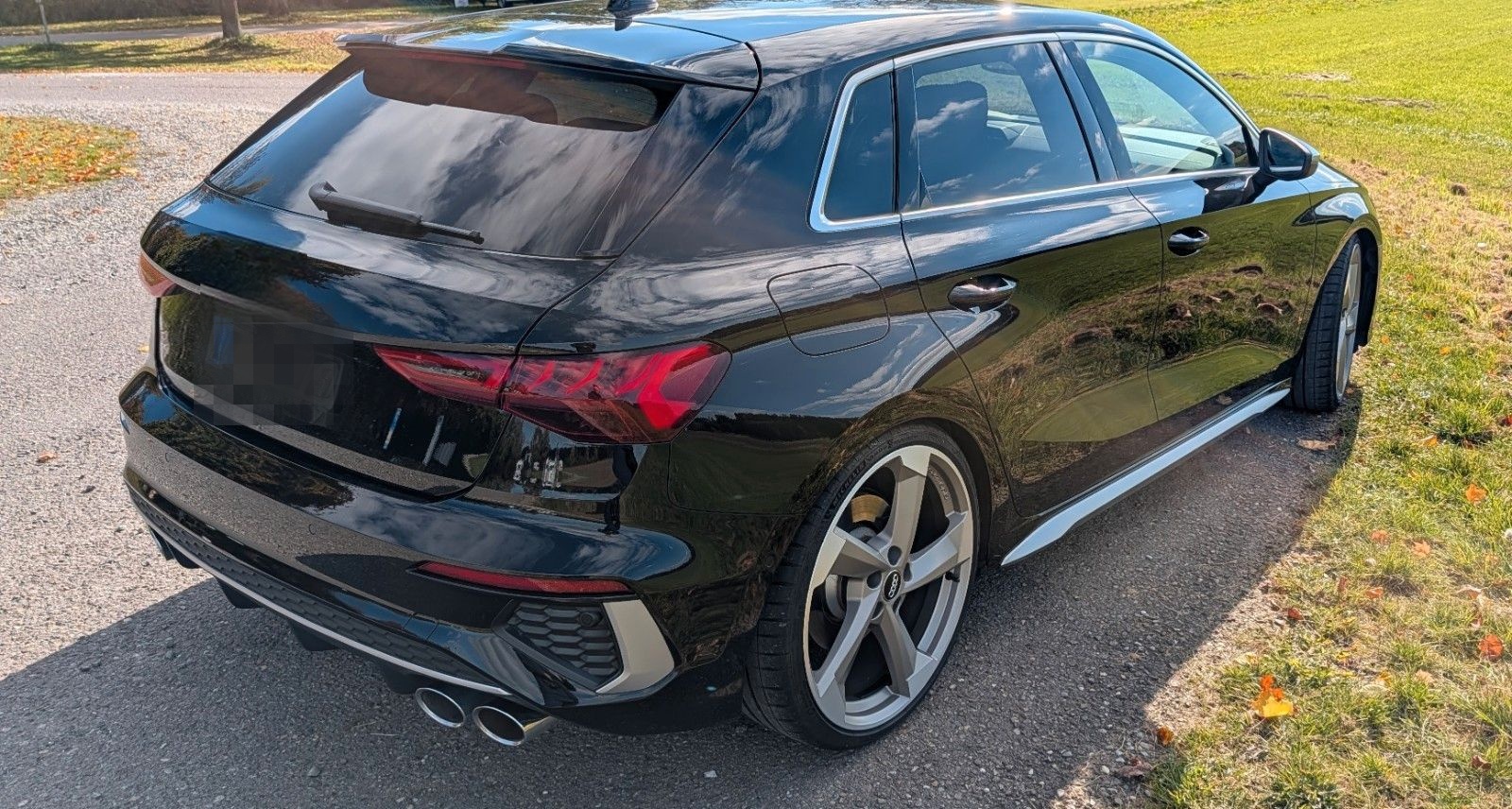 Audi S3 TFSI 440 PS Vmax offen B&O Sportback quattro  foto 3