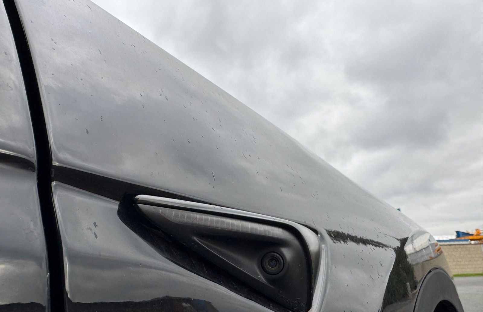 Tesla Model Y Long Range Dual AWD foto 16
