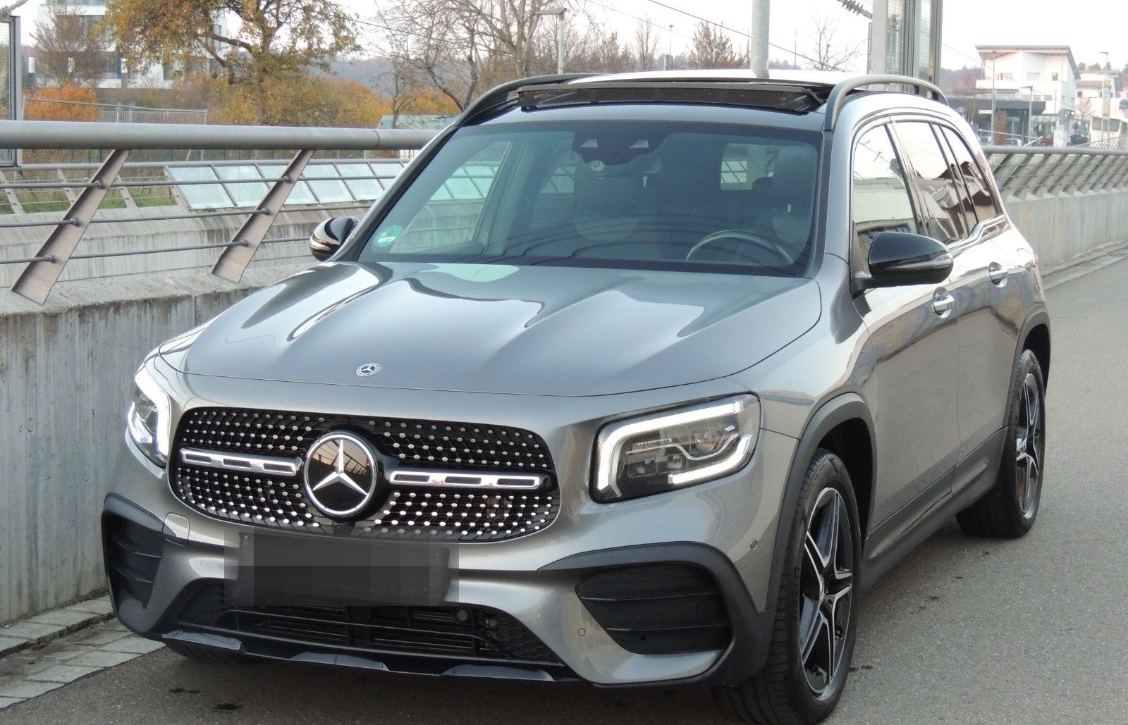 Mercedes-Benz GLB220d AMG Pano Distronic Memory Standheizung foto 2