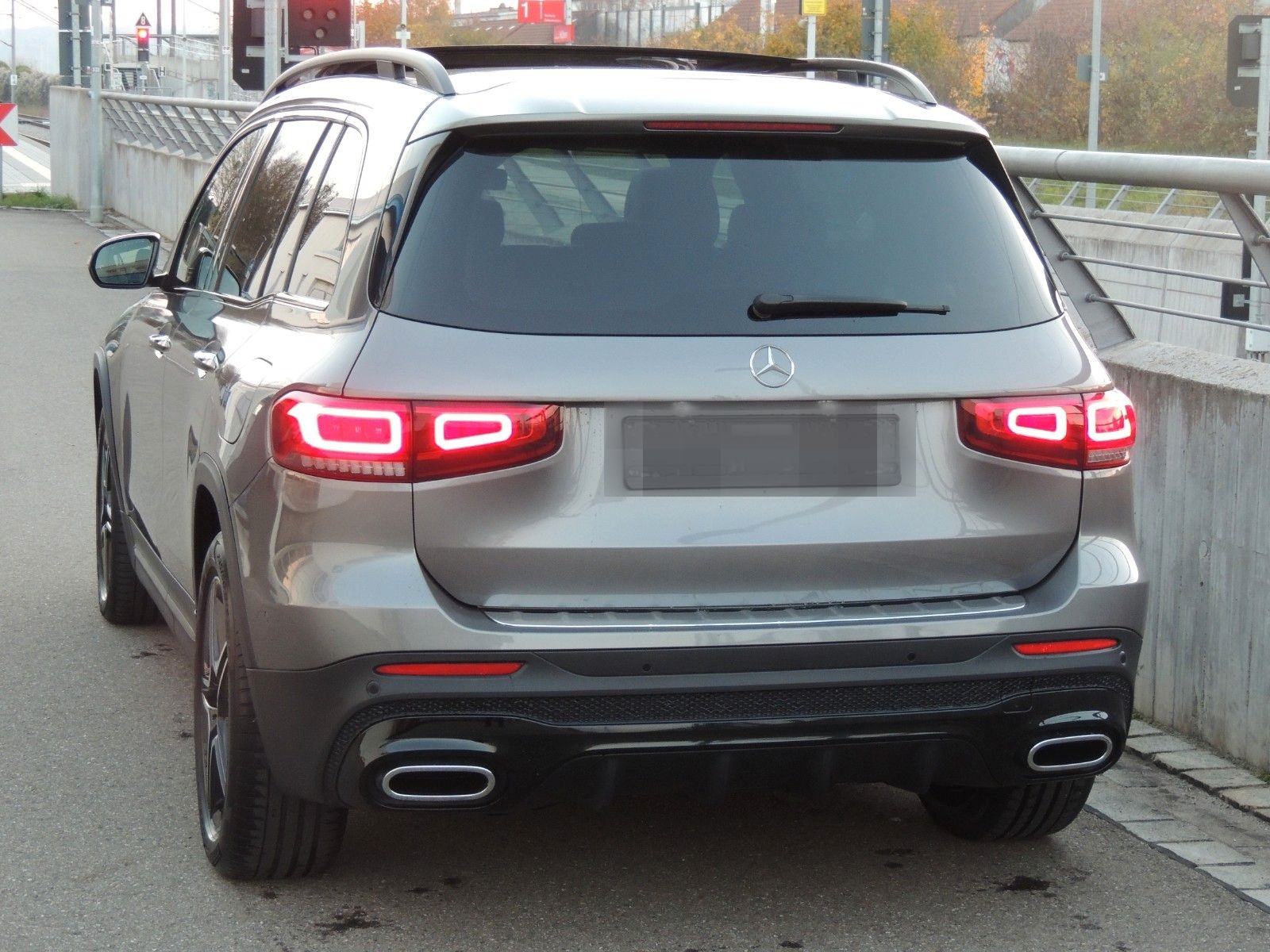 Mercedes-Benz GLB220d AMG Pano Distronic Memory Standheizung foto 5