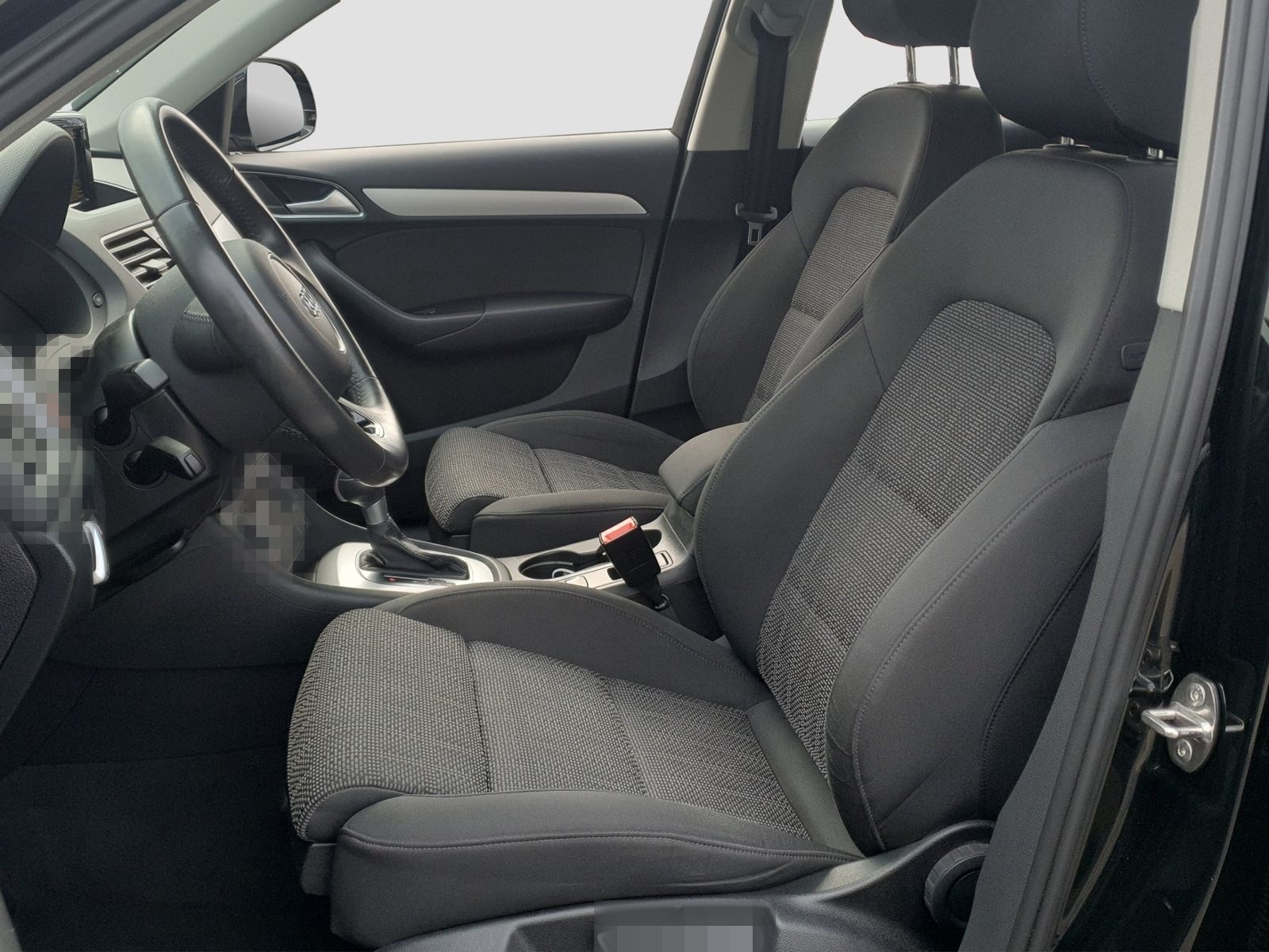 Audi Q3 2.0TDI*SPORT*XENON*AHK*GRA*EL.HK foto 10