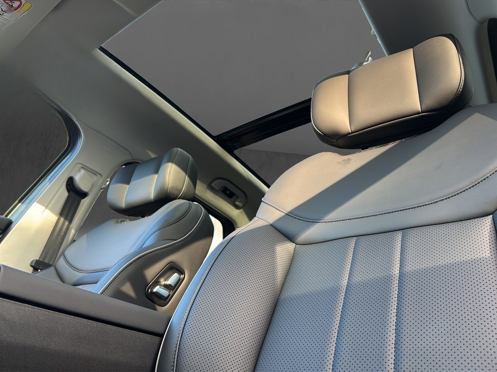 JAECOO 7 PHEV DCT Exclusive 360° LHZ ACC PANORAM foto 20