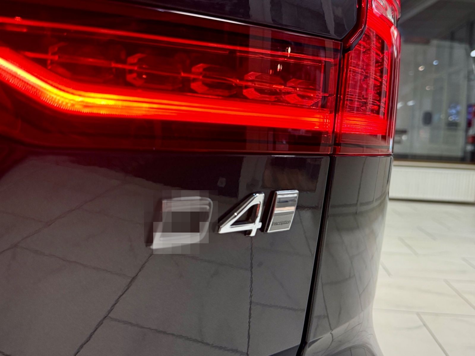 Volvo V60 2.0 D4 INSCRIPTION AHK LEDER NAVI H/K KAMERA foto 15