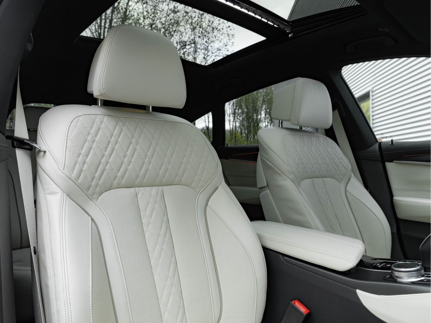 BMW 640 Gran Turismo 6-serie 640i xDrive M-Sport - P foto 23