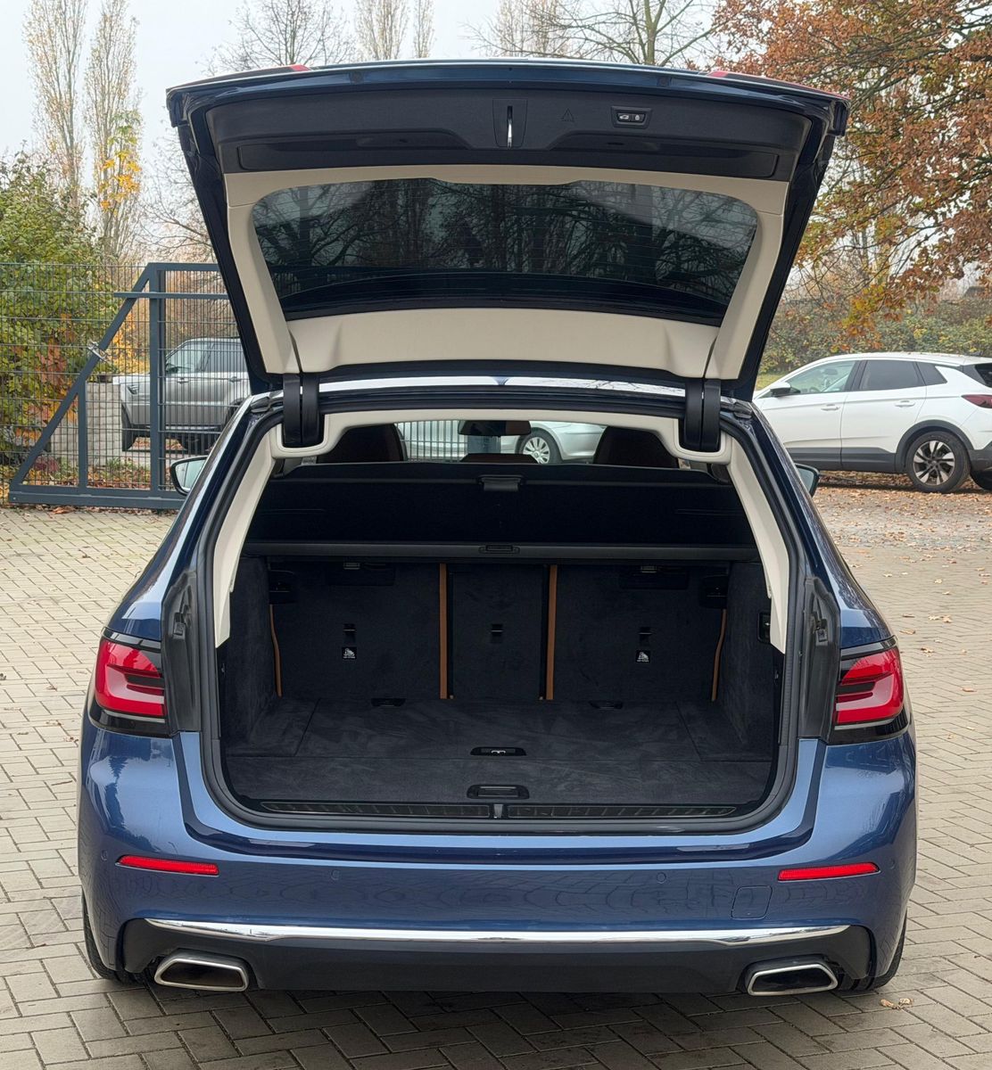 BMW 540i Touring xDrive LuxuryLine HUD*ACC*LED*Navi foto 18