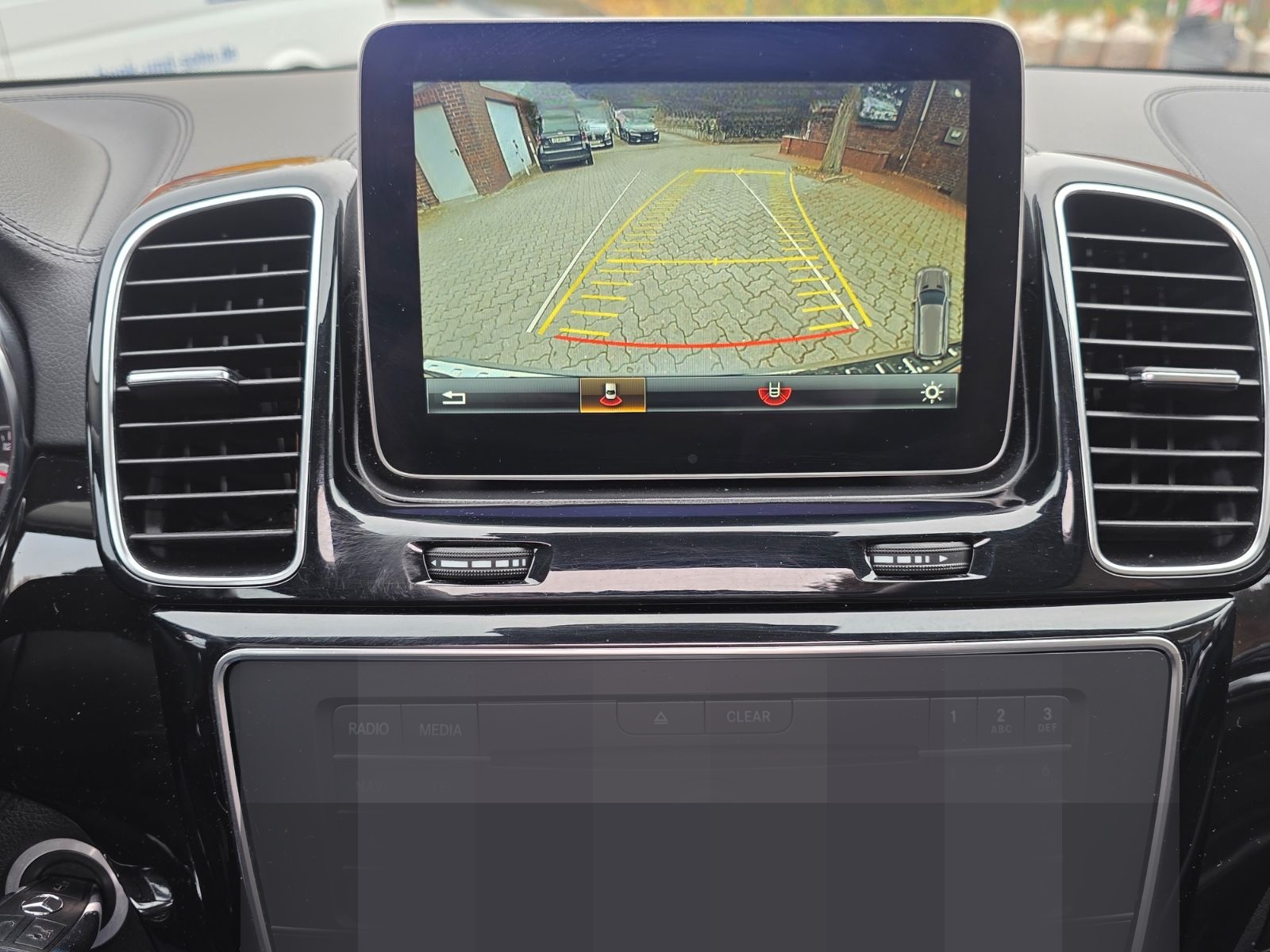 Mercedes-Benz GLS 350d 4M AMG-Line PANO/KAM/ILS LED/KEYLESS/7S foto 15