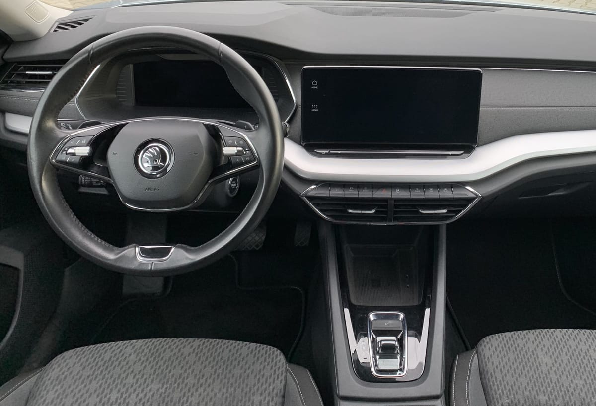 Skoda Octavia 2.0 TDI First Edition LED AHK Matrix foto 18
