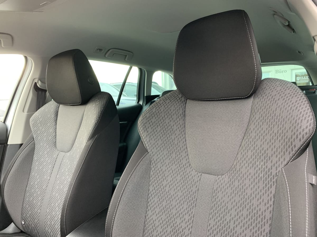 Skoda Octavia 2.0 TDI First Edition LED AHK Matrix foto 10